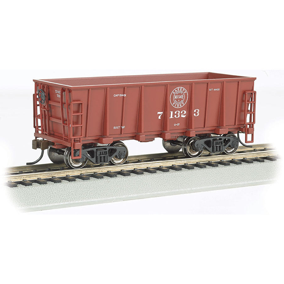 Bachmann Duluth, Missabe & Iron Range #71323, Mineral Red - Ore Car (HO)