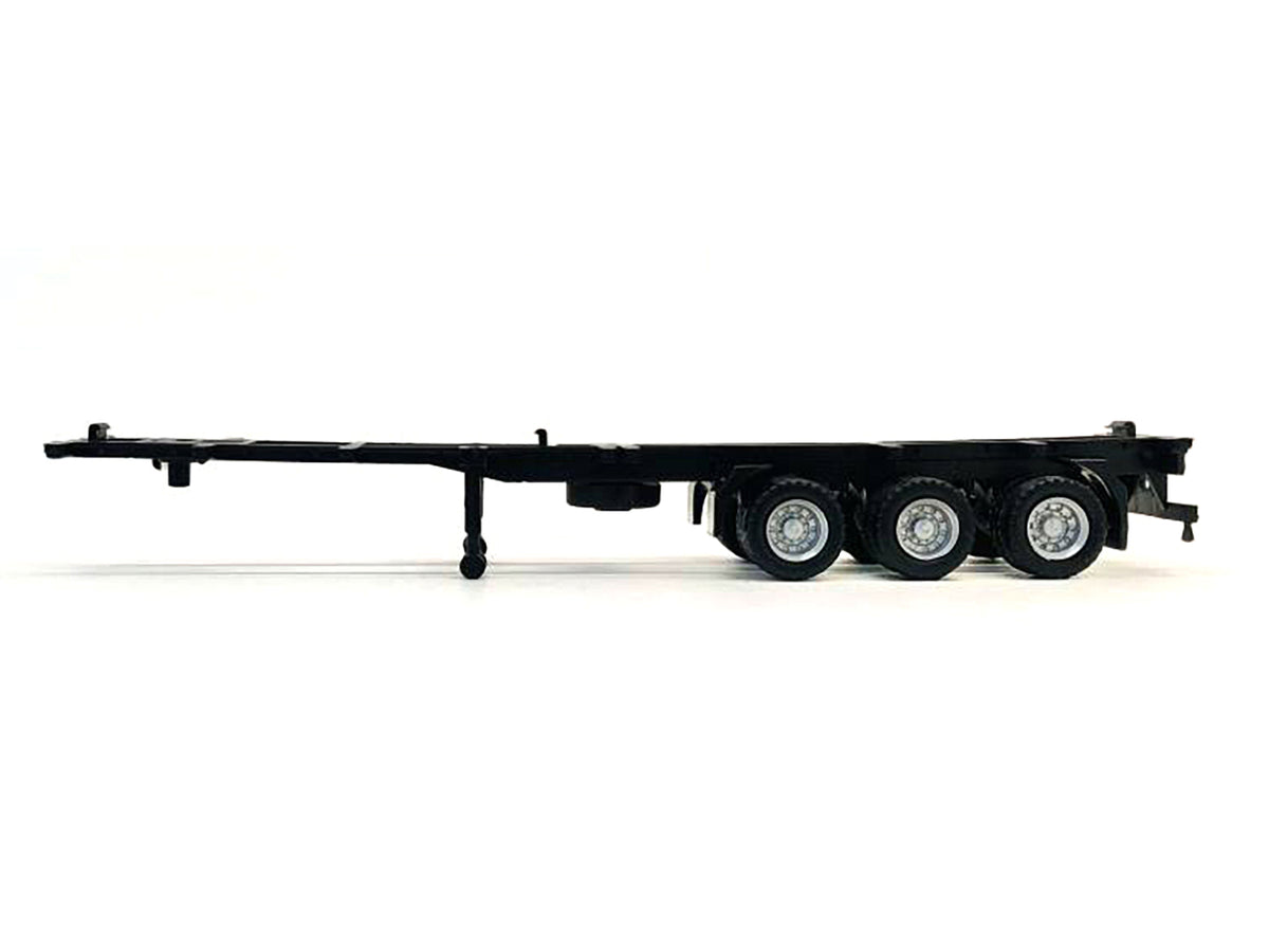 Container Chassis for 3-Axle 40ft Trailer 1/87 (HO) Plastic Model by Promotex