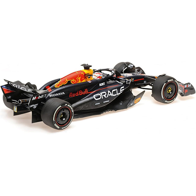 Red Bull Racing RB20 #1 Max Verstappen "Oracle" Winner F1 Formula One "Bahrain GP" (2024) with Driver Limited Edition to 580 pieces Worldwide 1/18 Diecast Model Car by Minichamps