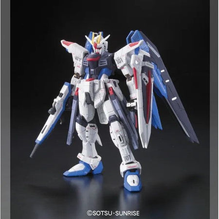 1/144 RG FREEDOM GUNDAM - Bandai - ModelCars.com