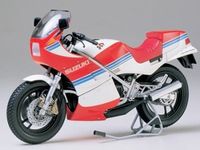 Suzuki RG 250
Scale: 1:12