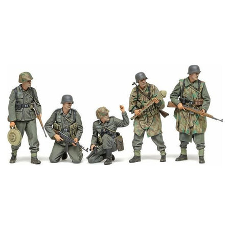 1/35 German Infantry Model Set (Late WWII) Plastic Model Kit (TAM35382) - Tamiya - ModelCars.com