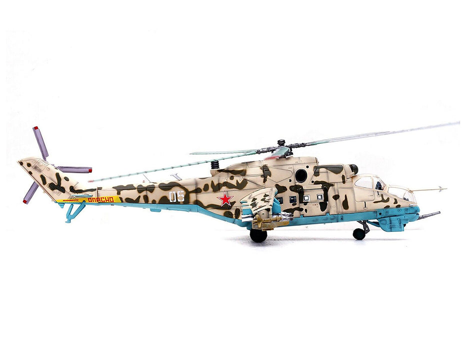 Mil Mi-24V Hind Attack Helicopter "#05 Kandahar Afghanistan" (1986) Soviet Air Force 1/72 Diecast Model by Panzerkampf