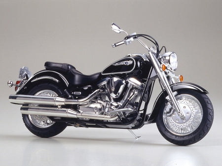 Tamiya 1/12 Yamaha XV1600 Road Star Model Kit