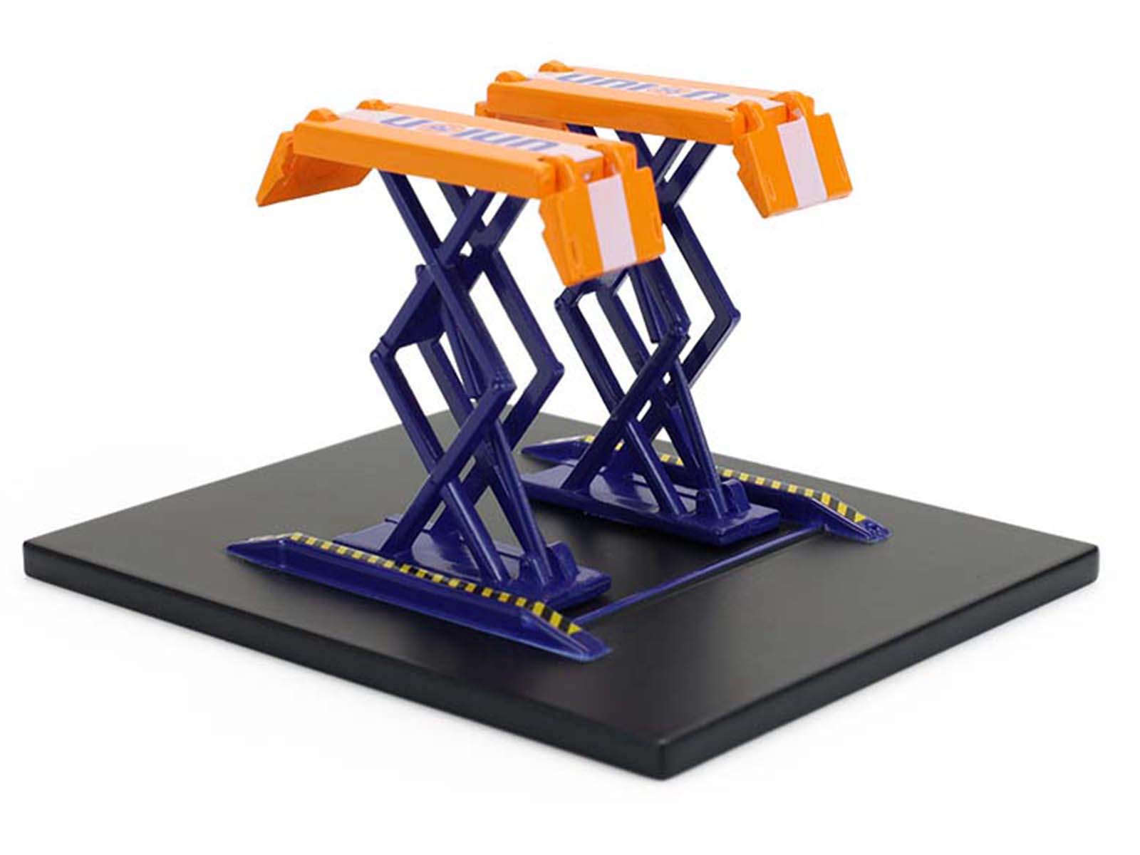 16220B-2__61022 Model Car Lift