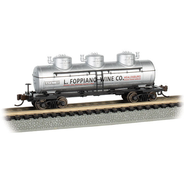 Bachmann L. Foppiano Wine Co. - 3-Dome Tank Car