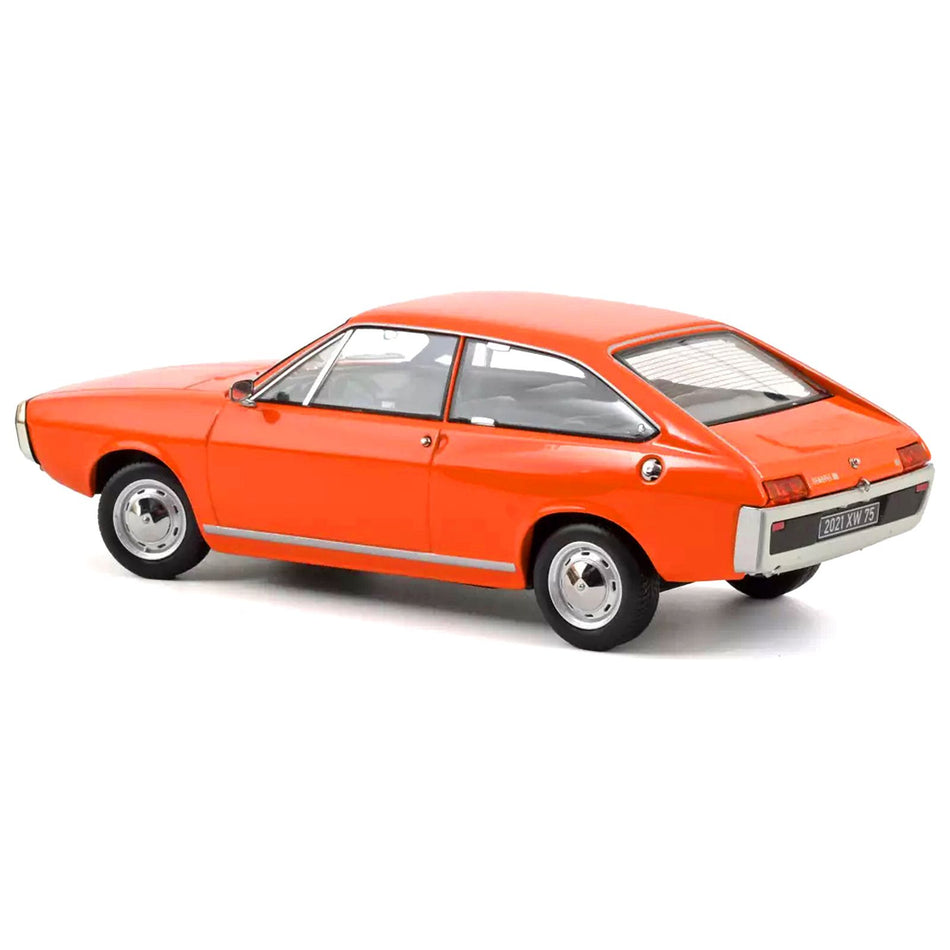 1971 Renault 15TL Orange 1/18 Diecast Model Car by Norev