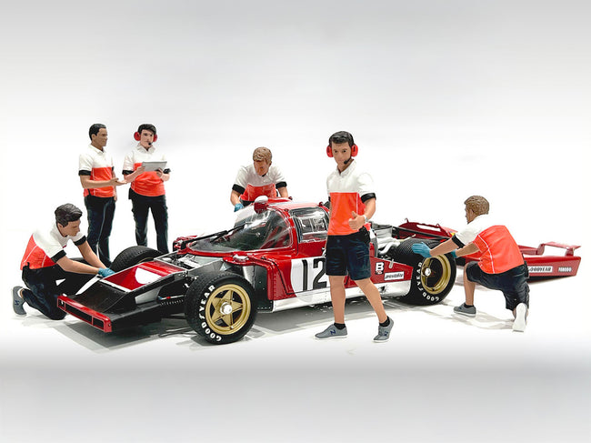 "Race Crew" 6 piece Figure Set for 1/24 Scale Models by American Diorama