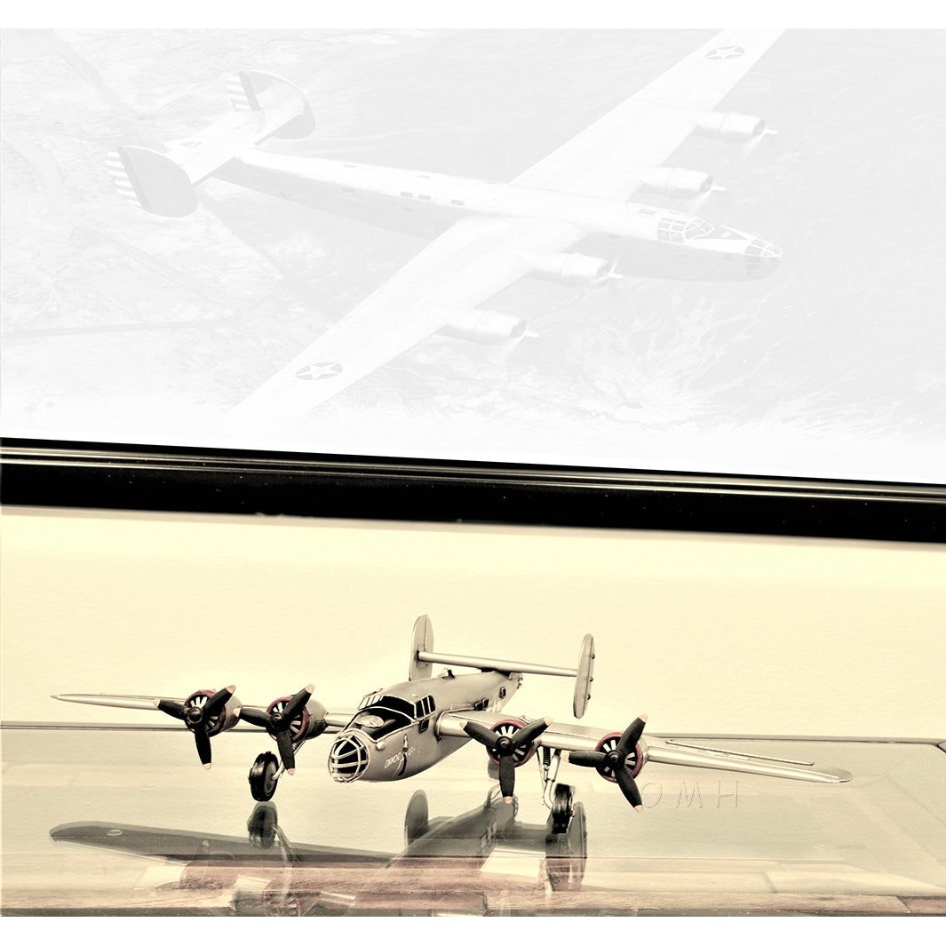 1940s U.S. Heavy Bomber Plane - Old Modern - ModelCars.com