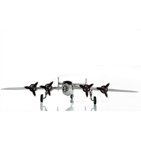 1940s U.S. Heavy Bomber Plane - Old Modern - ModelCars.com
