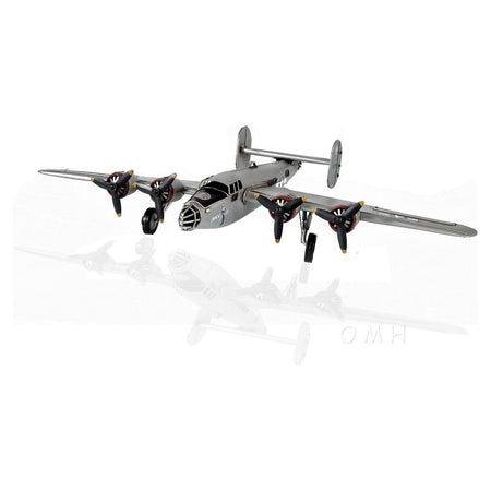 1940s U.S. Heavy Bomber Plane - Old Modern - ModelCars.com