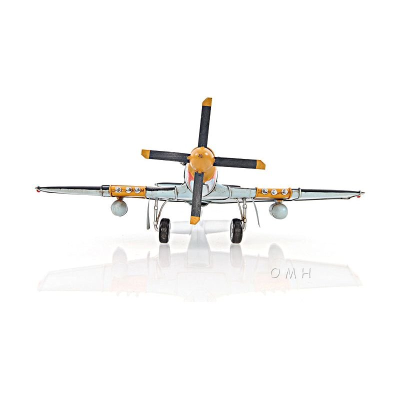 1943 Grey Mustang P51 1:40 - Old Modern - ModelCars.com