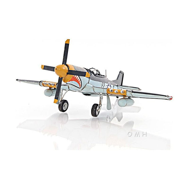 1943 Grey Mustang P51 1:40 - Old Modern - ModelCars.com