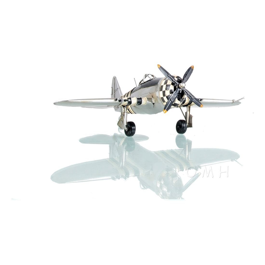 1943 Republic P - 47 Bomber - Fighter - Old Modern - ModelCars.com