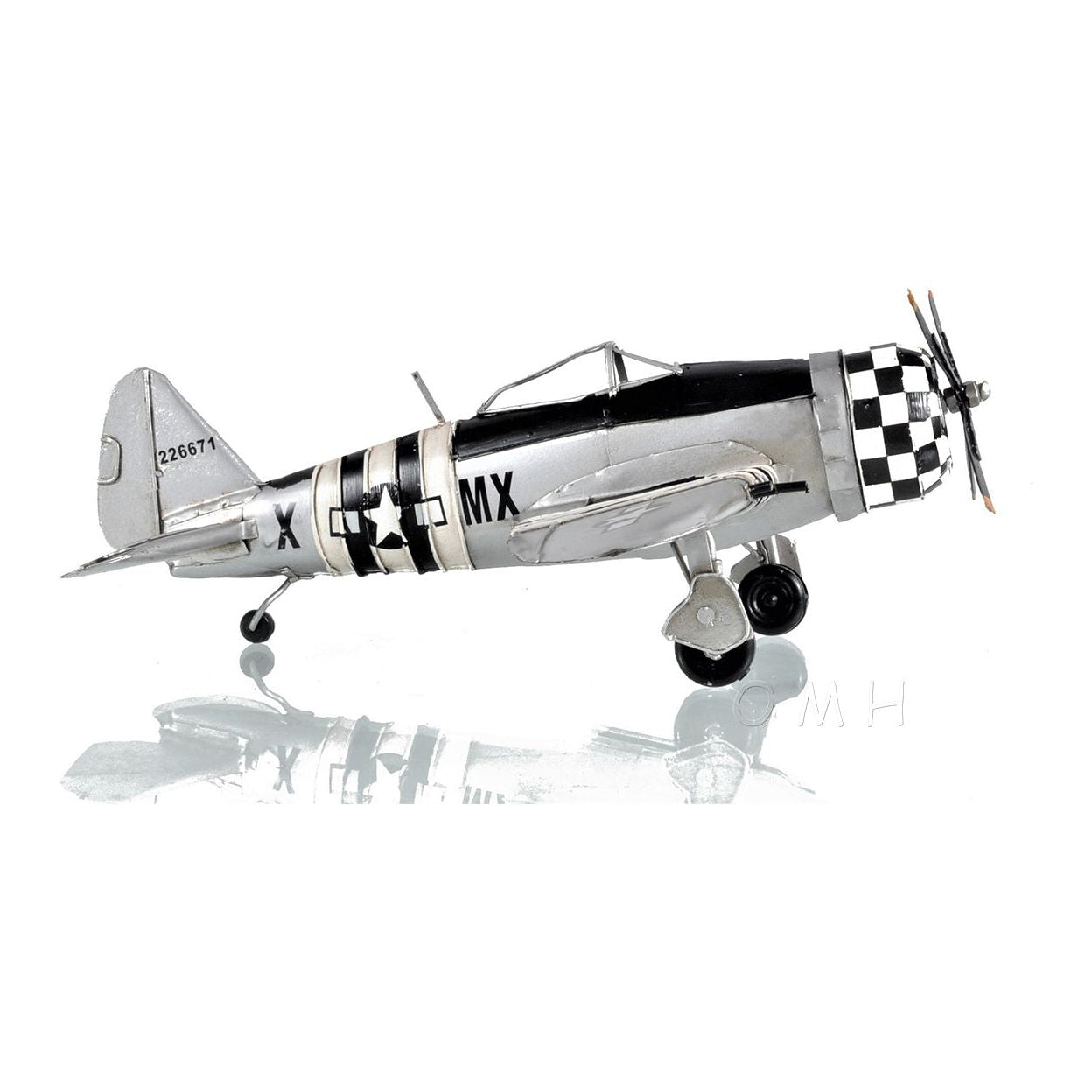 1943 Republic P - 47 Bomber - Fighter - Old Modern - ModelCars.com