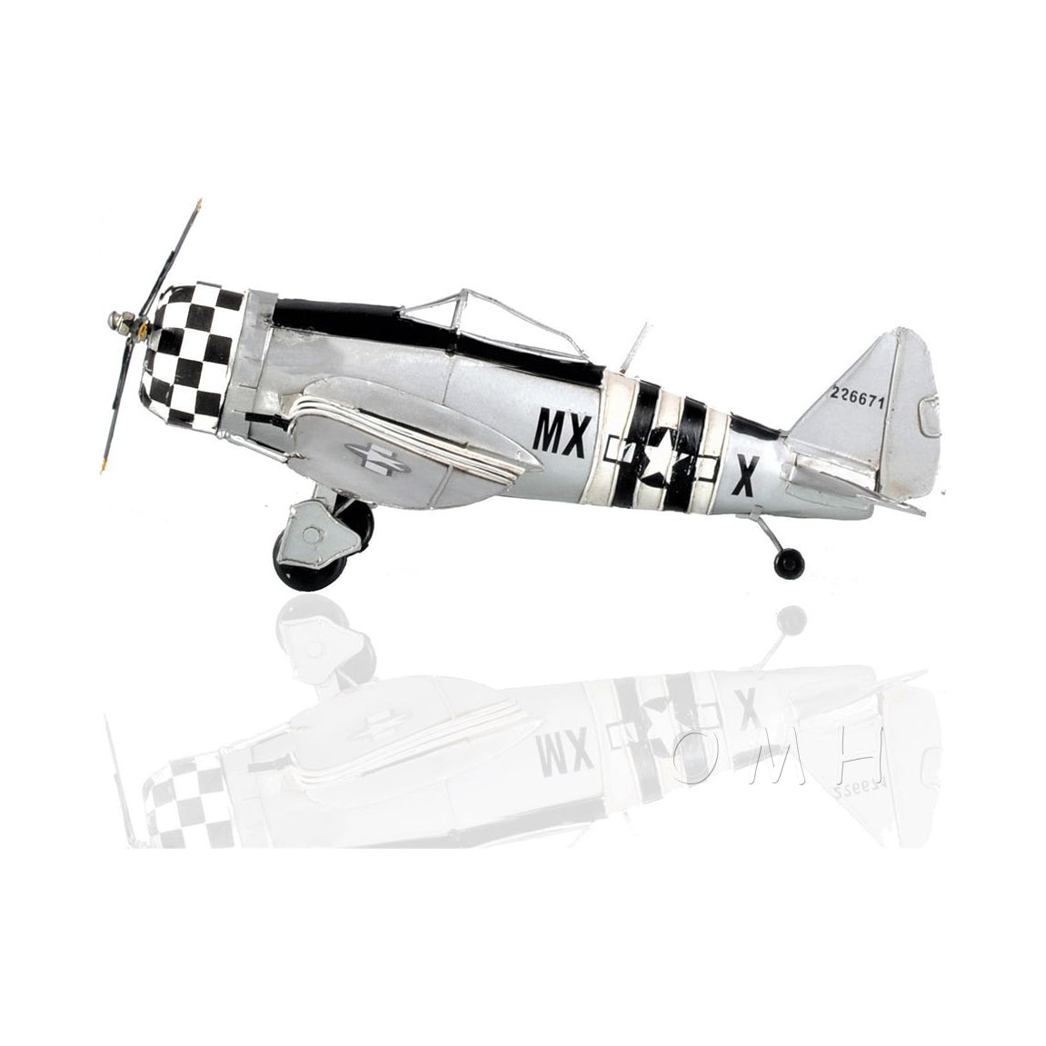 1943 Republic P - 47 Bomber - Fighter - Old Modern - ModelCars.com