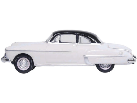 1950 Oldsmobile Rocket 88 Coupe Marol Gray with Black Top 1/87 (HO) Scale Diecast Model Car by Oxford Diecast-Oxford Diecast-ModelCars.com