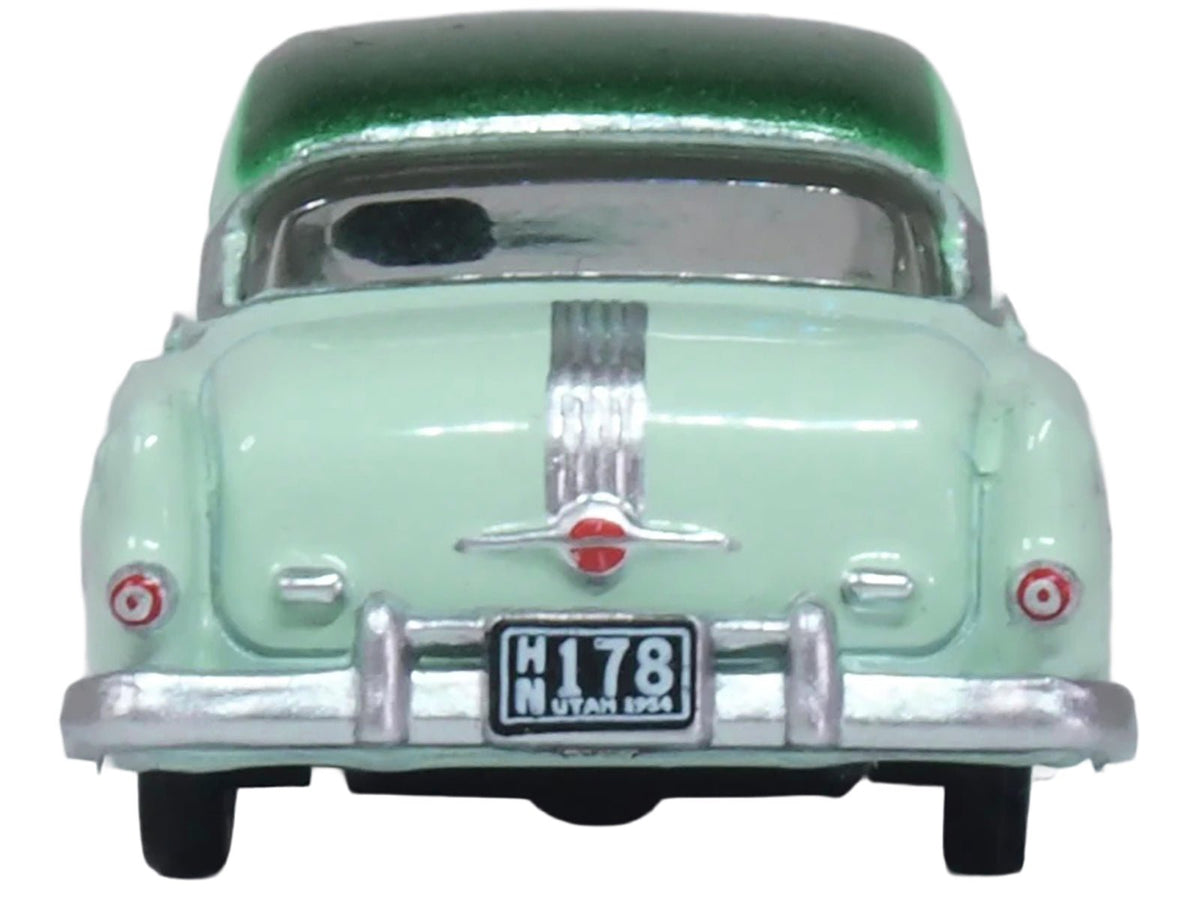 1954 Pontiac Chieftain 4 Door Shannon Green with Brookmere Green Top 1/87 (HO) Scale Diecast Model Car by Oxford Diecast-Oxford Diecast-ModelCars.com