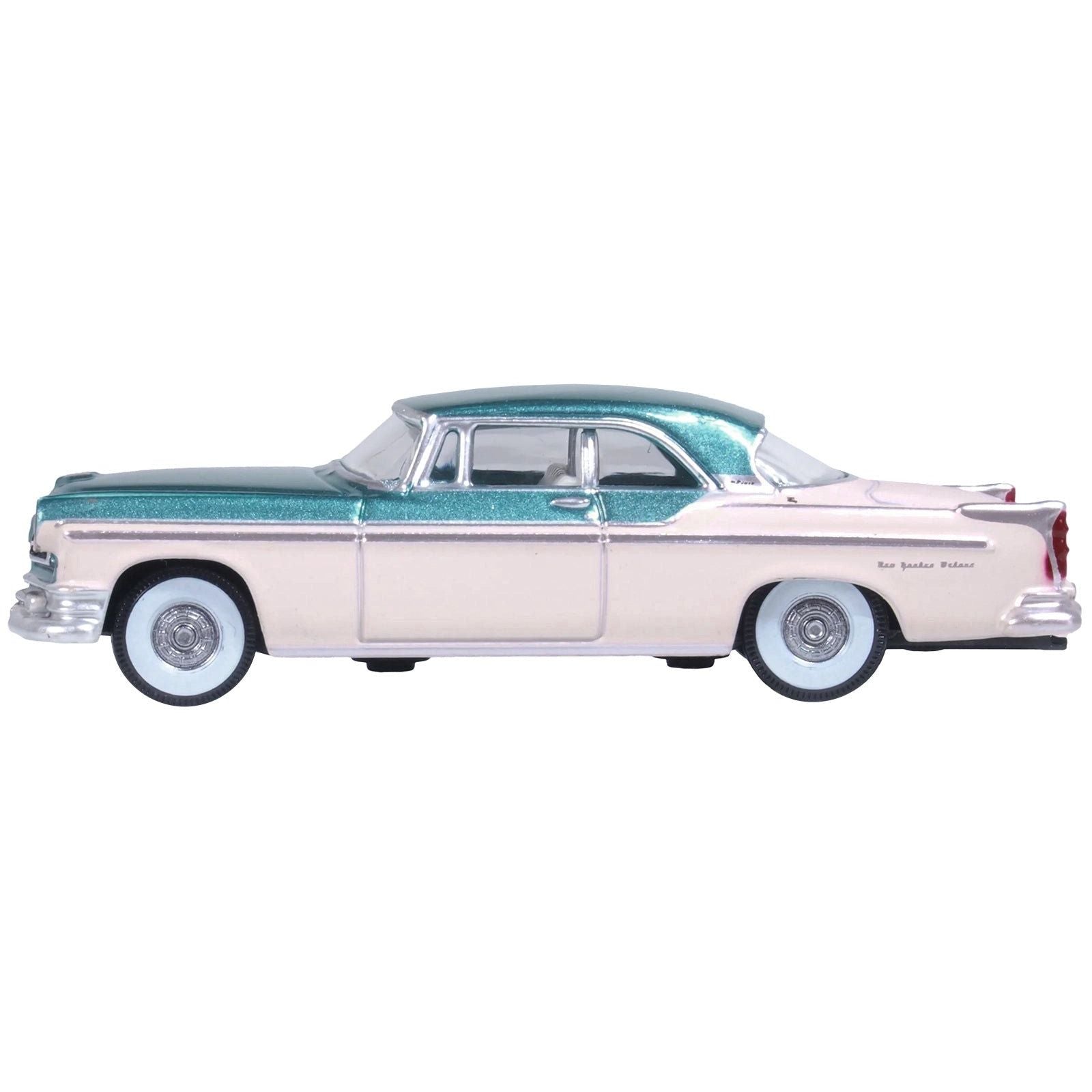 1955 Chrysler New Yorker Deluxe St. Regis Jade Green Metallic and Cream 1/87 (HO) Scale Diecast Model Car by Oxford Diecast - Oxford Diecast - ModelCars.com