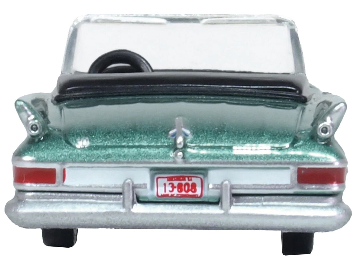 1961 Chrysler 300 Convertible Pinewood Green Metallic 1/87 (HO) Scale Diecast Model Car by Oxford Diecast-Oxford Diecast-ModelCars.com