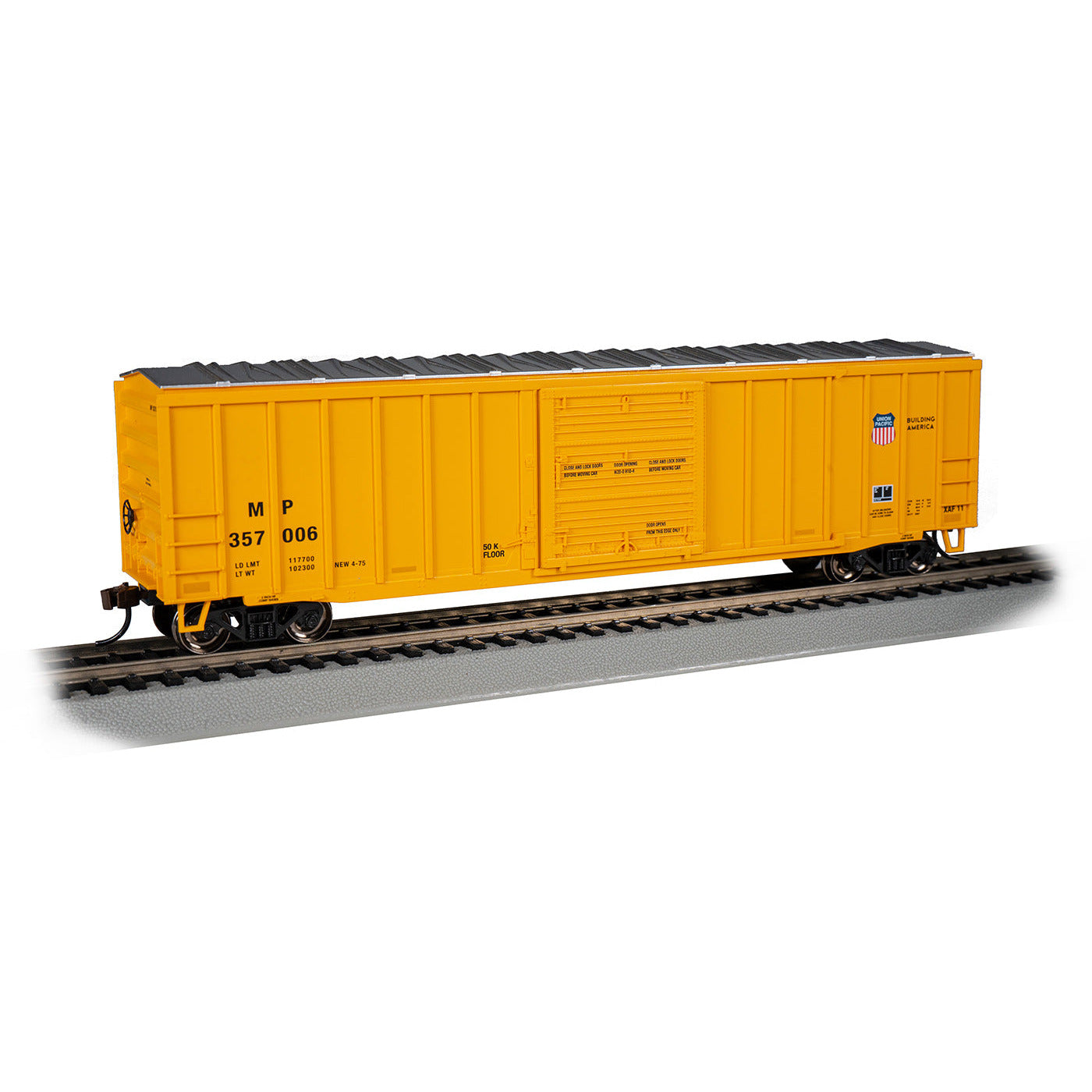 Bachmann Union Pacific® #357006 - ACF 50.6' Outside Braced Box Car (HO)