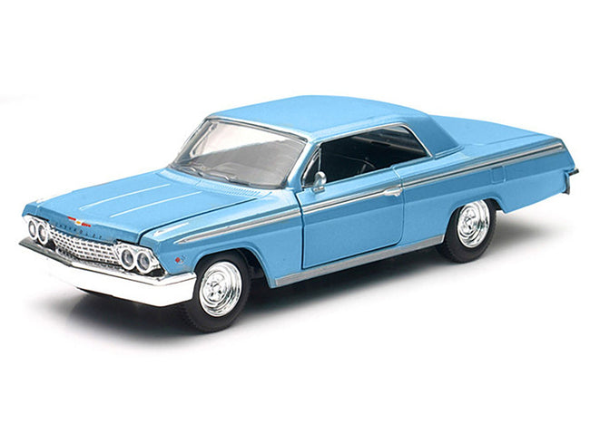 1962 Chevrolet Impala SS Blue 1/25 Diecast Model Car by New Ray-New Ray-ModelCars.com