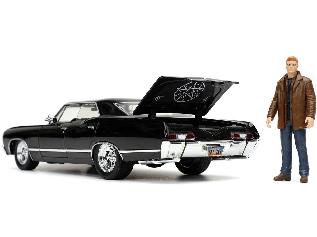 1967 Chevrolet Impala SS Sport Sedan Black and Dean Winchester Diecast Figurine "Supernatural" (2005-2020) TV Series "Hollywood Rides" Series 1/24 Diecast Model Car by Jada-Jada-ModelCars.com