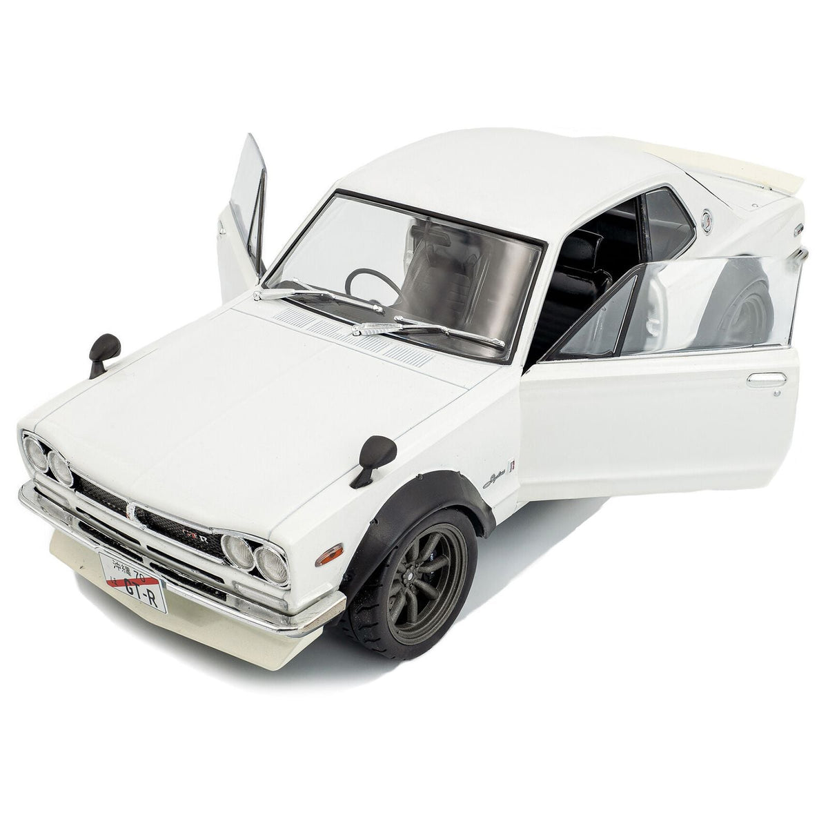 1970 Nissan Skyline (C10) Hakosuka RHD (Right Hand Drive) White 1/18 Diecast Model Car by Solido-Solido-ModelCars.com