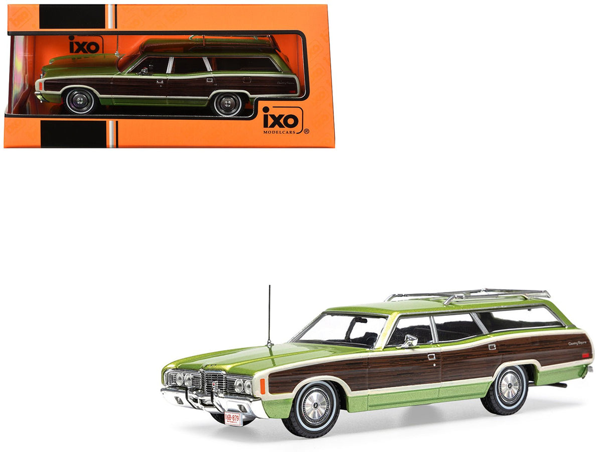 1972 Ford LTD Country Squire Wagon Green Metallic with Woodgrain Sides 1/43 Diecast Model by IXO Models-IXO-ModelCars.com