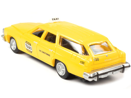 1974 Buick Estate Station Wagon Taxi Yellow 1/87 (HO) Scale Model by Classic Metal Works-Classic Metal Works-ModelCars.com