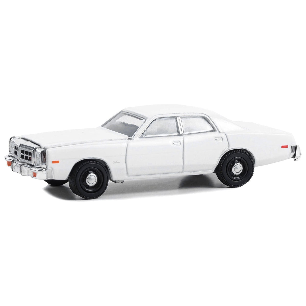 1977-78 Dodge Monaco Police Pursuit White "Hot Pursuit - Hobby Exclusive" Series 1/64 Diecast Model Car by Greenlight-Greenlight-ModelCars.com