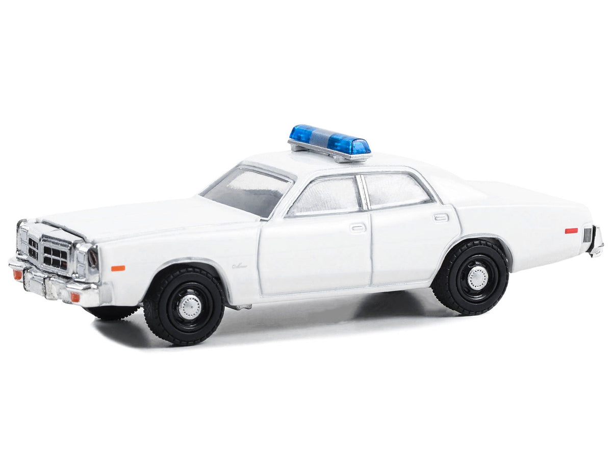 1977-78 Dodge Monaco Police Pursuit White with Light Bar "Hot Pursuit - Hobby Exclusive" Series 1/64 Diecast Model Car by Greenlight-Greenlight-ModelCars.com