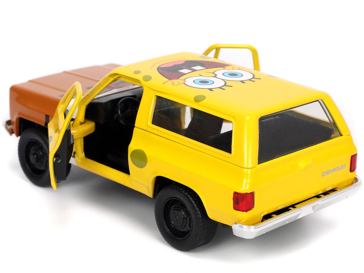 1980 Chevrolet K5 Blazer with SpongeBob SquarePants Diecast Figurine "Hollywood Rides" Series 1/32 Diecast Model Car by Jada-Jada-ModelCars.com