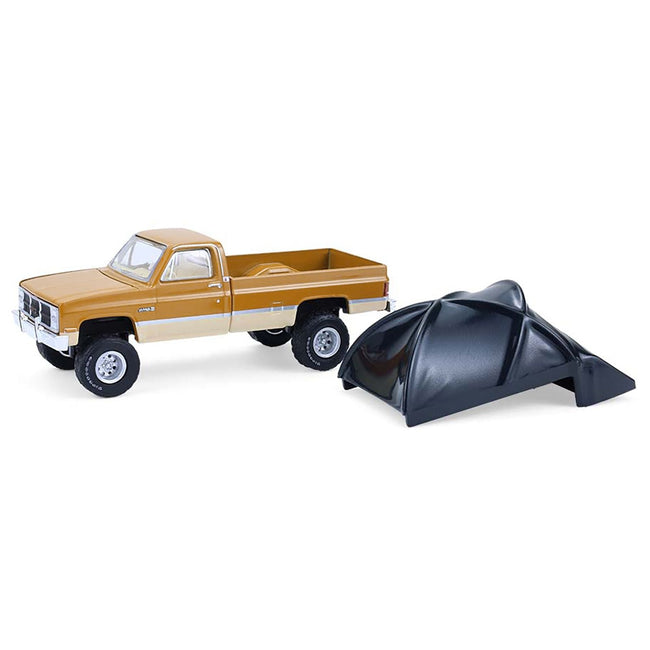 1986 GMC Sierra Lifted Pickup Truck Desert Sand and Doeskin Tan with Modern Truck Bed Tent "The Great Outdoors" Series 4 1/64 Diecast Model Car by Greenlight-Greenlight-ModelCars.com