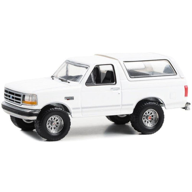 1993 Ford Bronco XLT Oxford White "Hobby Exclusive" Series 1/64 Diecast Model Car by Greenlight-Greenlight-ModelCars.com