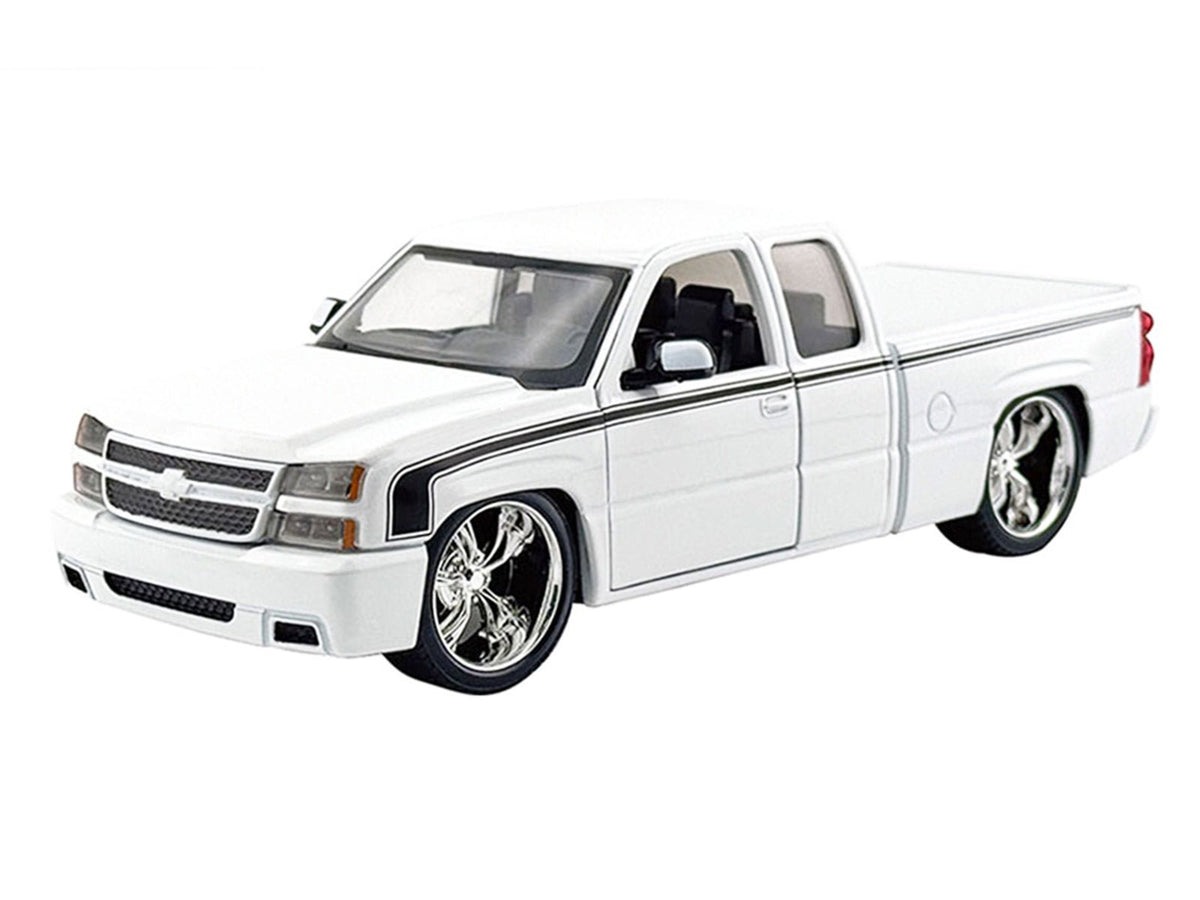 2006 Chevrolet Silverado Custom Pickup Truck White with Black Stripes "Die-Cast Collection" Series 1/25 Diecast Model Car by Motormax-Motormax-ModelCars.com
