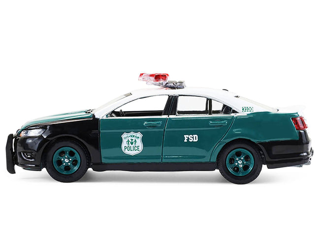 2014 Ford Taurus "New York Police Department (NYPD) Vintage Tribute Livery" Green and Black with White Top "Hot Pursuit" Series 47 1/64 Diecast Model Car by Greenlight-Greenlight-ModelCars.com