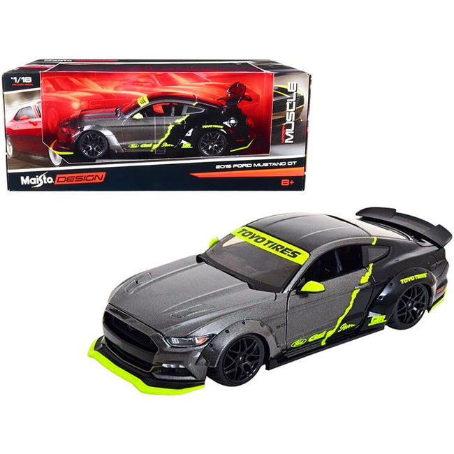 2015 Ford Mustang GT 5.0 Gray Metallic and Black with Graphics "Modern Muscle" Series 1/18 Diecast Model Car by Maisto - Maisto - ModelCars.com