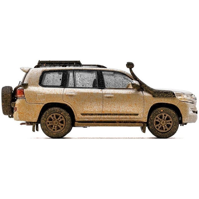 2015 Toyota Land Cruiser (200) Silver Metallic (Dirty Version) with Roof Rack 1/64 Diecast Model Car by GCD-GCD-ModelCars.com