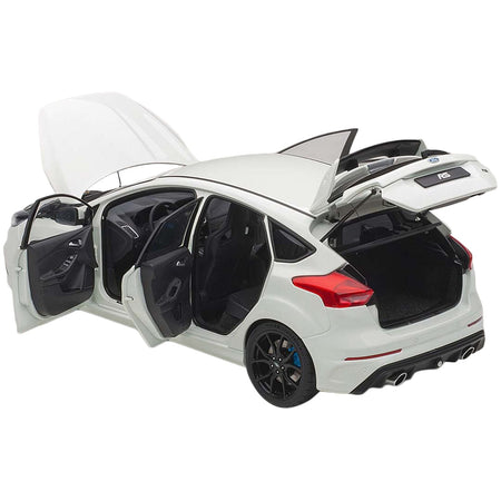 2016 Ford Focus RS Frozen White 1/18 Model Car by Autoart - Autoart - ModelCars.com