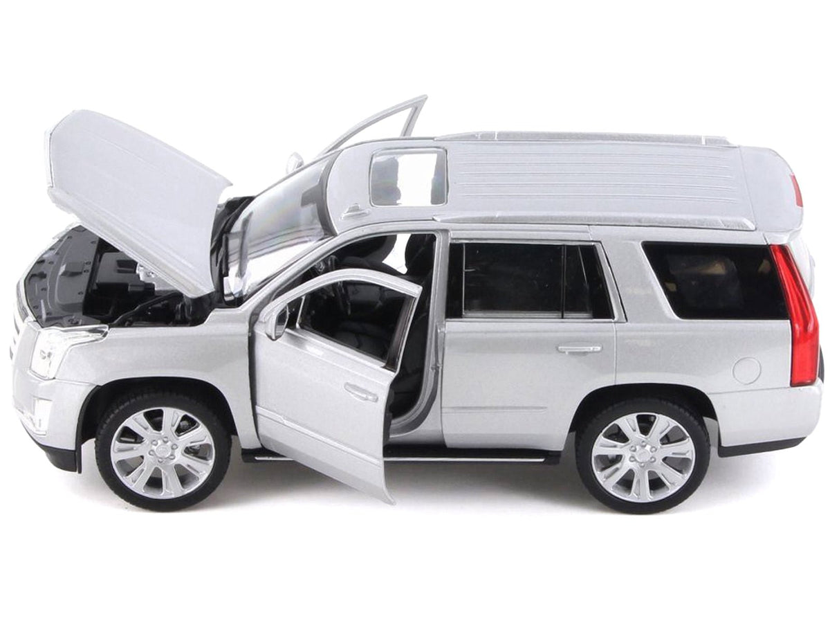 2017 Cadillac Escalade with Sunroof Silver Metallic 1/24-1/27 Diecast Model Car by Welly-Welly-ModelCars.com