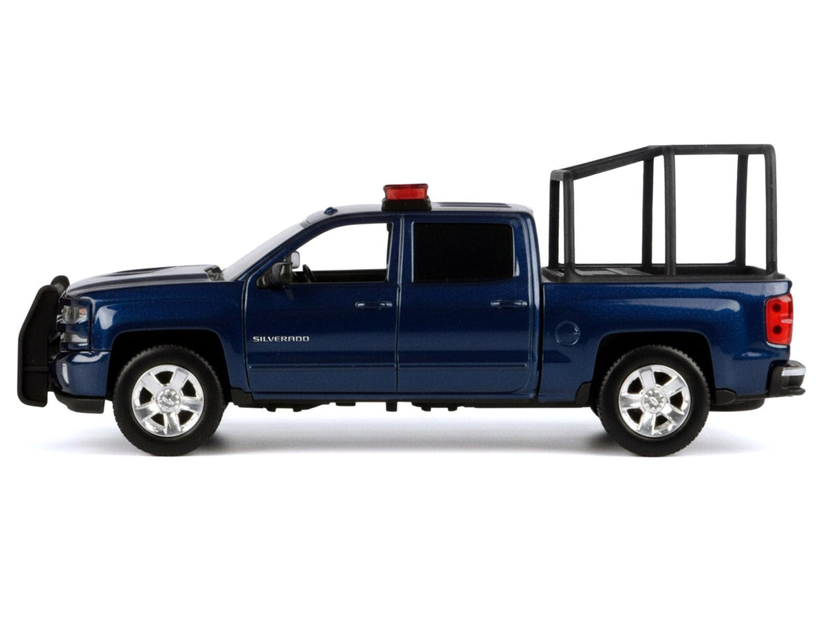 2017 Chevrolet Silverado 1500 LT Z71 Crew Cab Pickup Truck with Bed Cage Dark Blue with Flashing Light Bar and Front and Rear Lights and Sounds 1/27 Diecast Model Car by Motormax-Motormax-ModelCars.com