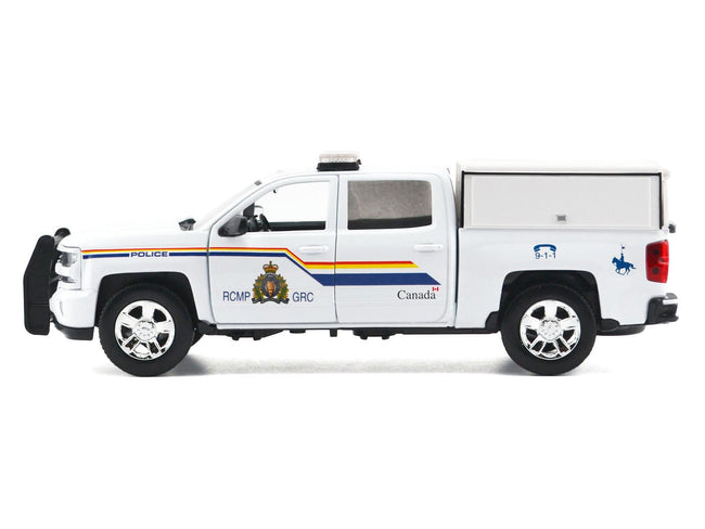 2017 Chevrolet Silverado 1500 LT Z71 Crew Cab Pickup Truck with Camper Box "Royal Canadian Mounted Police" White "Law Enforcement and Public Service" Series 1/27 Diecast Model Car by Motormax-Motormax-ModelCars.com