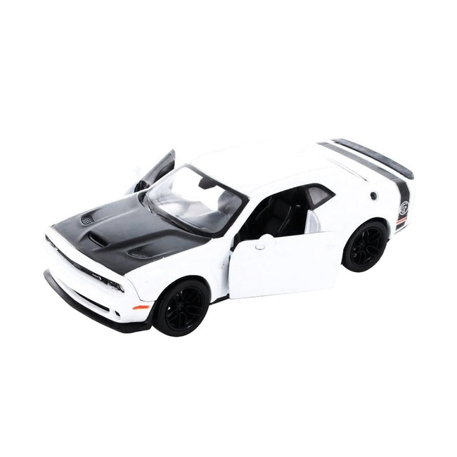 2018 Dodge Challenger SRT Hellcat Widebody White with Black Hood 1/24 Diecast Model Car by Motormax - Motormax - ModelCars.com