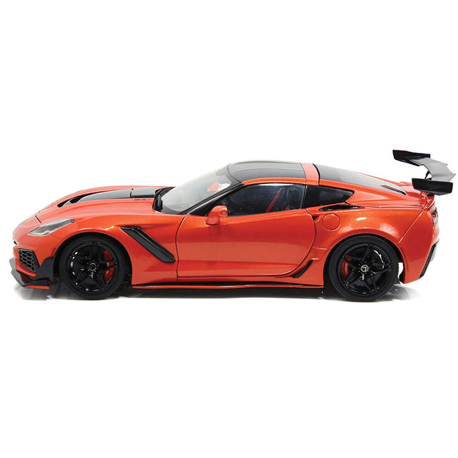 2019 Chevrolet Corvette ZR1 Sebring Orange Metallic with Carbon Top and Hood 1/18 Diecast Model Car by IXO Models-IXO-ModelCars.com