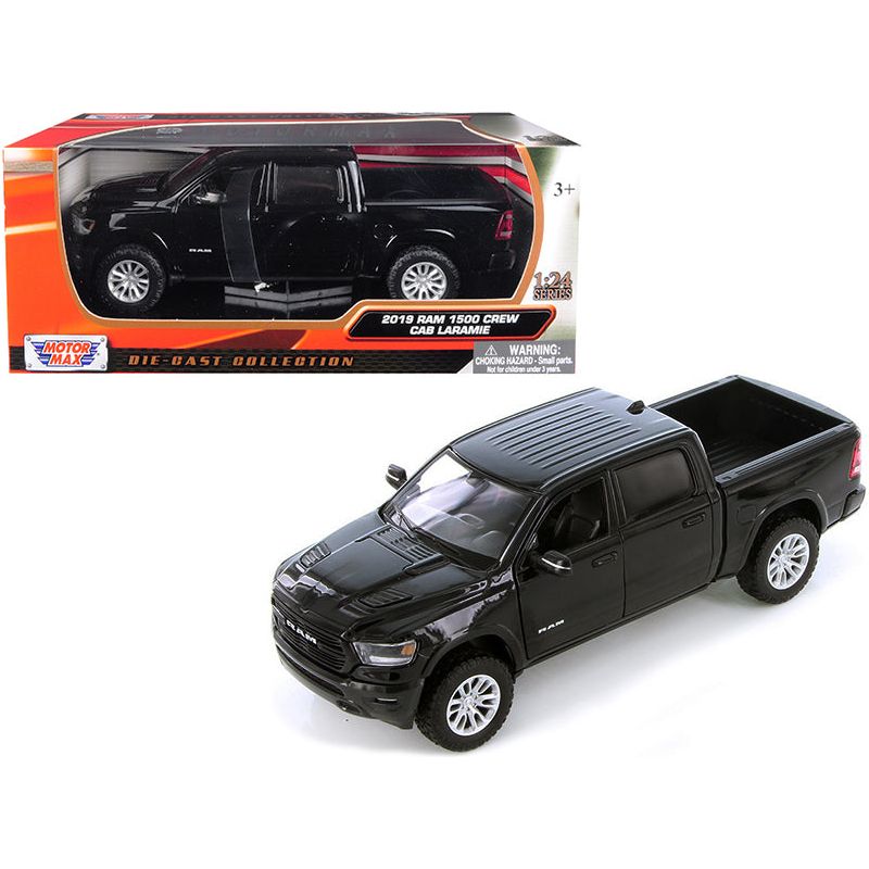 2019 RAM 1500 Laramie Crew Cab Pickup Truck Black 1/24 Diecast Model Car by Motormax - Motormax - ModelCars.com