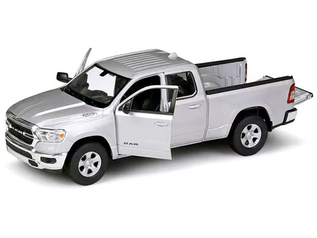 2019 RAM 1500 Pickup Truck Silver Metallic "NEX Models" Series 1/27 Diecast Model Car by Welly-Welly-ModelCars.com