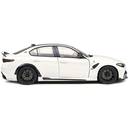 2022 Alfa Romeo Guilia GTA Blanco Trofeo White Metallic with Carbon Top 1/18 Diecast Model Car by Solido - Solido - ModelCars.com