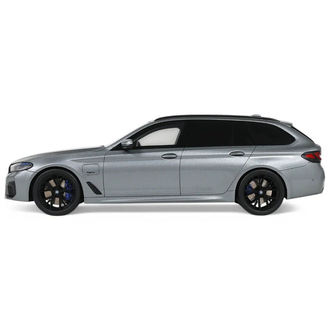 2023 BMW 530E XDrive M Silver Metallic 1/18 Model Car by GT Spirit-GT Spirit-ModelCars.com
