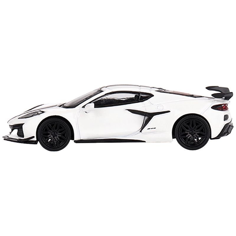 2023 Chevrolet Corvette Z06 Arctic White with Black Stripes Limited Edition to 2640 pieces Worldwide 1/64 Diecast Model Car by Mini GT - Mini GT - ModelCars.com